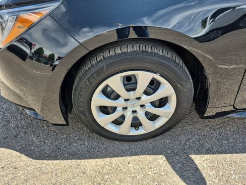 Certified 2025 Toyota Corolla LE FWD image 26