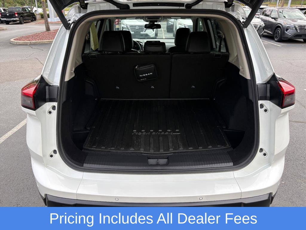 Used 2026 Nissan Rogue SV w/ Rock Creek Premium Package AWD/4WD image 26