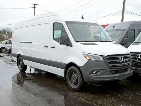 New 2026 Mercedes-Benz Sprinter 2500 image 1