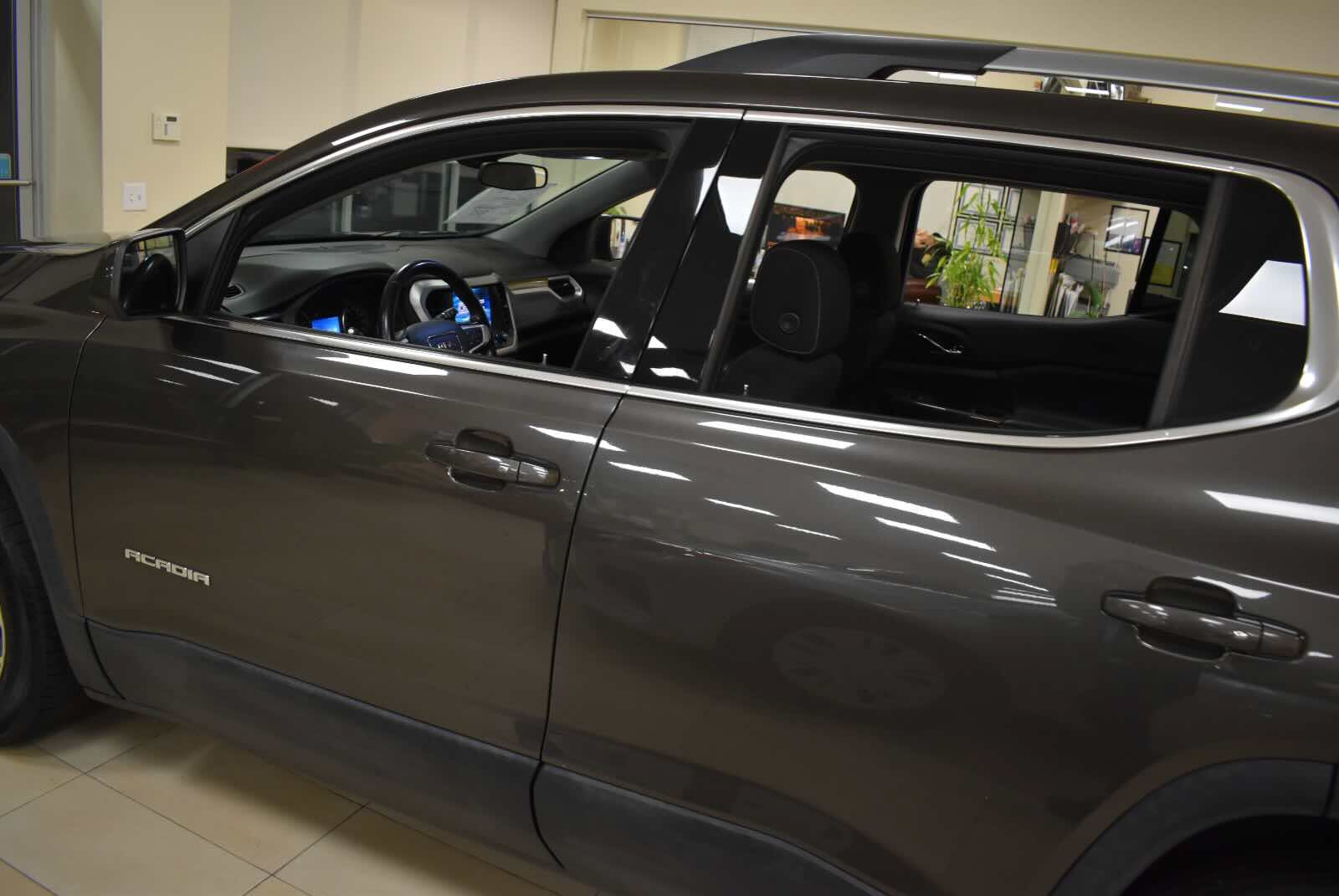 Used 2019 GMC Acadia SLE w/ Driver Alert Package I AWD/4WD image 68
