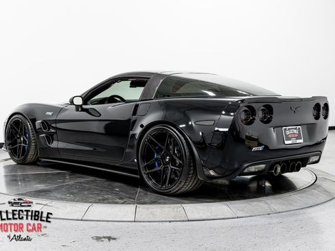Used 2009 Chevrolet Corvette ZR1 w/ Preferred Equipment Group RWD image 15