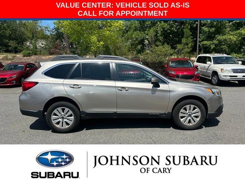 Used 2017 Subaru Outback 2.5i Premium AWD/4WD image 4