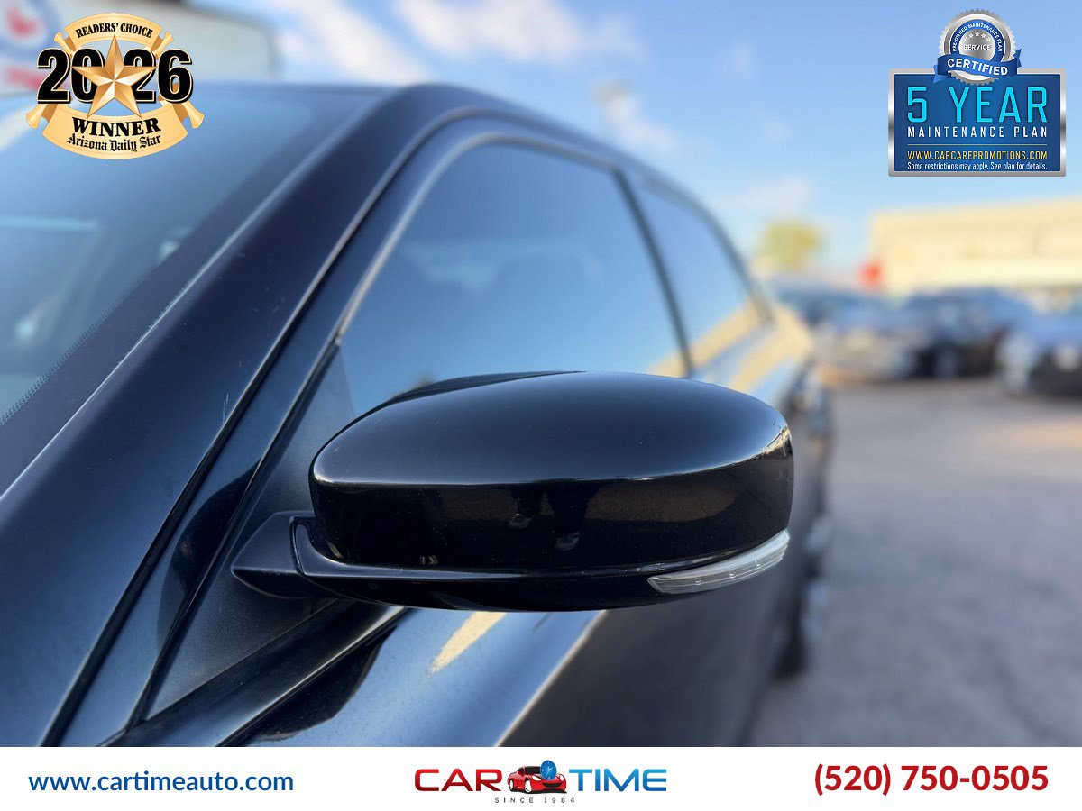 Used 2021 Chrysler 300 S RWD image 9