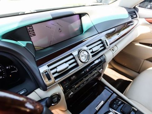 Used 2016 Lexus LS 460 L AWD/4WD image 42