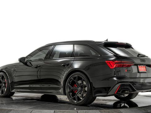 Used 2025 Audi RS 6 performance image 32