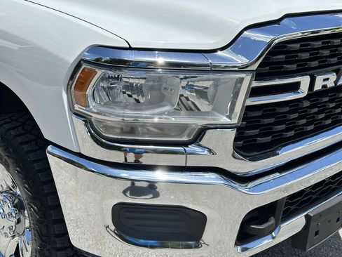 Certified 2022 RAM 2500 Big Horn AWD/4WD image 10