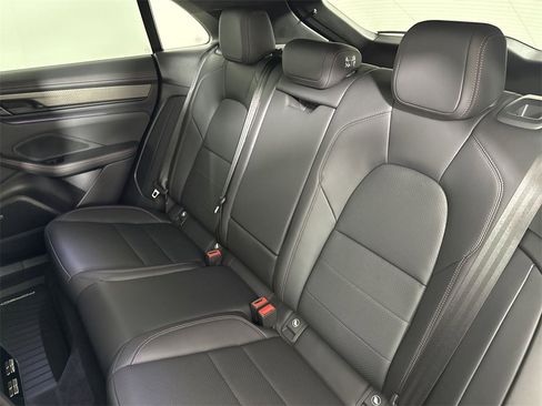 Certified 2025 Porsche Macan Turbo Electric image 23