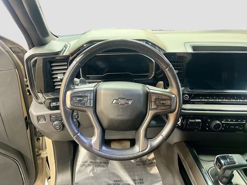 Used 2023 Chevrolet Silverado 1500 ZR2 w/ Technology Package AWD/4WD image 11