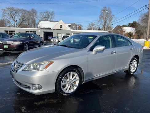 Used 2011 Lexus ES 350 image 2