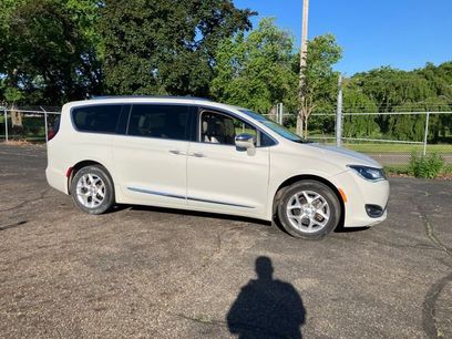 Used 2020 Chrysler Pacifica Limited