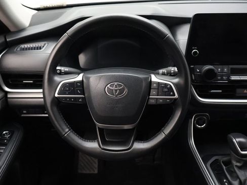 Certified 2025 Toyota Grand Highlander FWD image 23