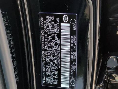 New 2026 Toyota Prius Plug-In Hybrid FWD image 35