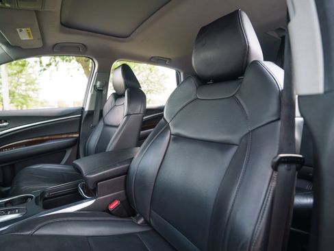 Used 2020 Acura MDX SH-AWD image 7