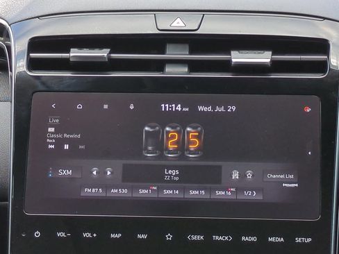 Used 2022 Hyundai Tucson Limited w/ Cargo Package FWD image 15