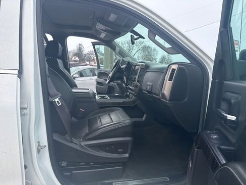 Used 2015 GMC Sierra 2500 Denali image 13