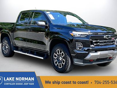 Used 2025 Chevrolet Colorado Z71 w/ Technology Package