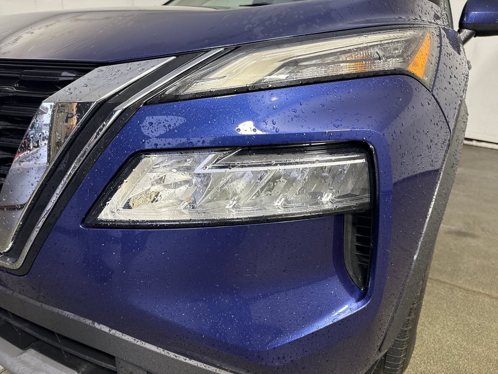Used 2021 Nissan Rogue SV w/ Premium Package AWD/4WD image 28