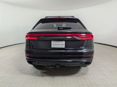 Used 2021 Audi Q8 Premium Plus w/ Premium Plus Package AWD/4WD image 10