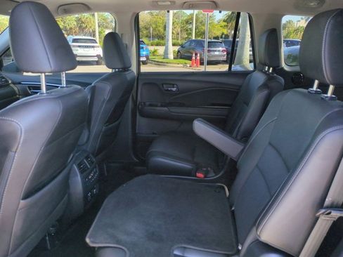 Certified 2022 Honda Pilot Elite image 14