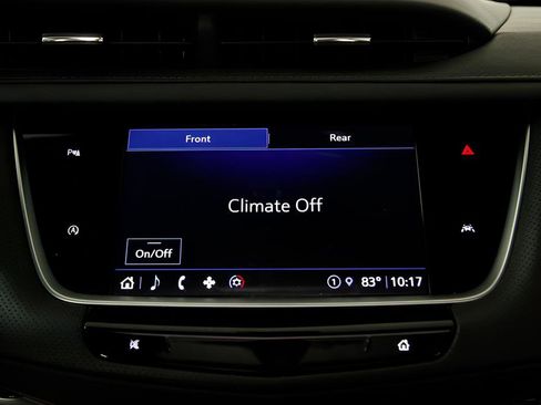 Used 2023 Cadillac XT6 Luxury w/ LPO, Floor Liner Package image 35