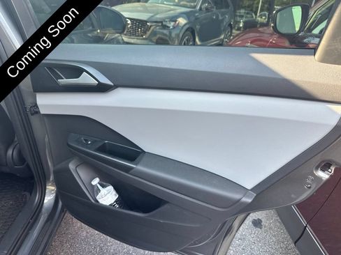 Used 2022 Volkswagen Taos S FWD image 15