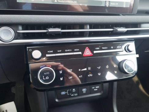 New 2026 Hyundai Tucson Limited AWD/4WD image 24