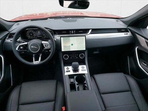 New 2026 Jaguar F-PACE R-Dynamic S image 6