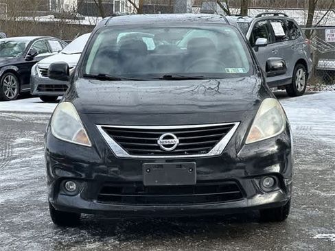 Used 2012 Nissan Versa SV image 22
