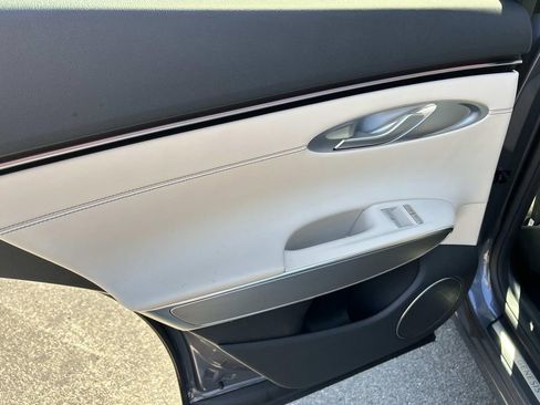 New 2026 Genesis GV70 2.5T Select image 19