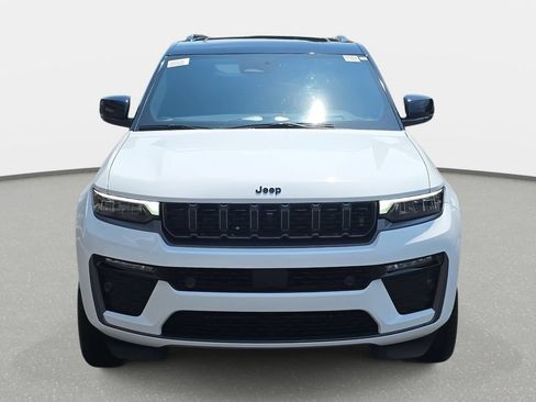 New 2026 Jeep Grand Cherokee Summit AWD/4WD image 2
