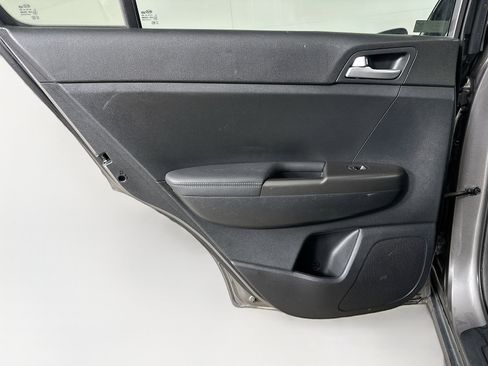 Used 2017 Kia Sportage LX image 25