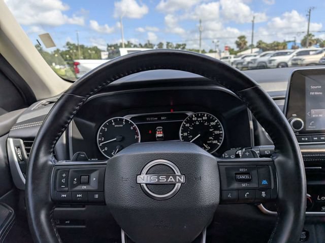 Used 2025 Nissan Rogue SV AWD/4WD image 24