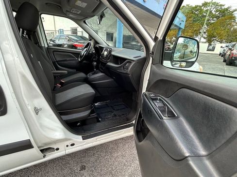 Used 2017 RAM ProMaster City Tradesman w/ Rear Back-up Camera Group image 21