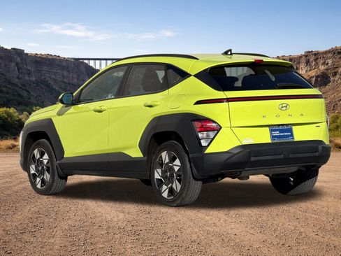 Certified 2025 Hyundai Kona SEL image 5