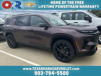 Used 2025 Chevrolet Traverse RS