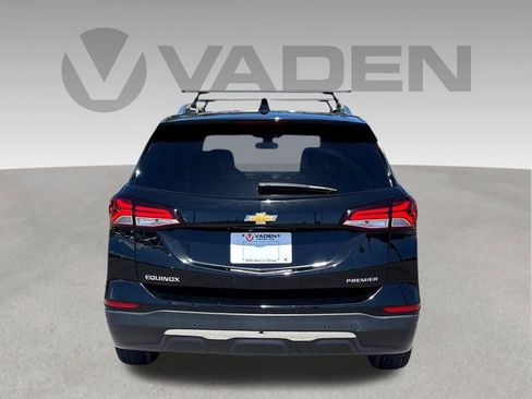 Used 2023 Chevrolet Equinox Premier FWD image 23