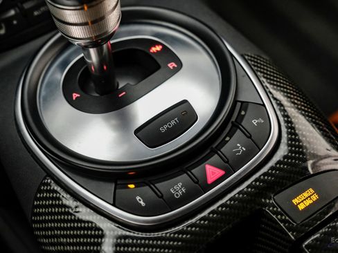 Used 2010 Audi R8 V10 image 67