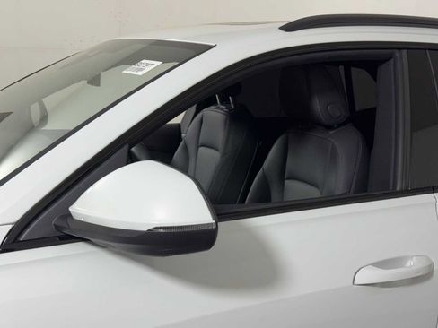 Used 2025 Audi Q8 Premium Plus w/ Premium Plus Package AWD/4WD image 29