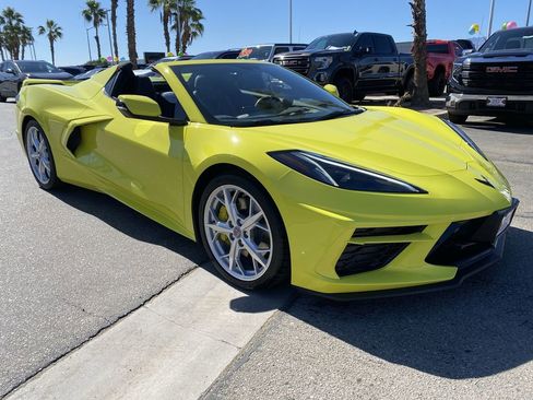 Used 2023 Chevrolet Corvette Stingray Premium Conv w/ Z51 Performance Package image 37