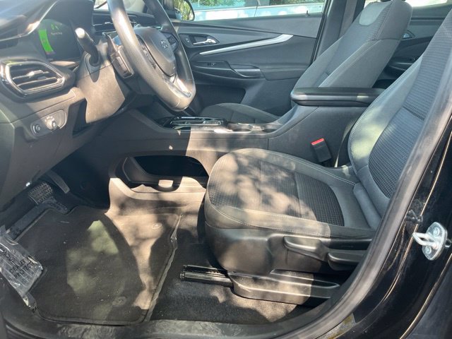 Used 2023 Chevrolet Bolt EUV LT FWD image 17