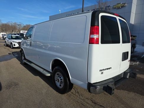 Used 2024 GMC Savana 2500 w/ Driver Convenience Package image 2