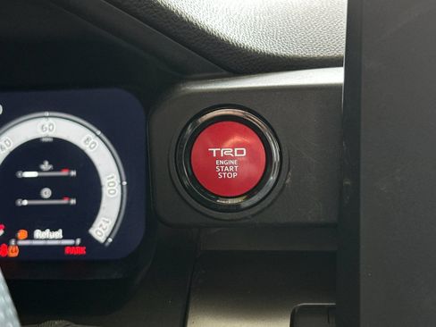 Used 2024 Toyota Tacoma TRD Sport RWD image 19