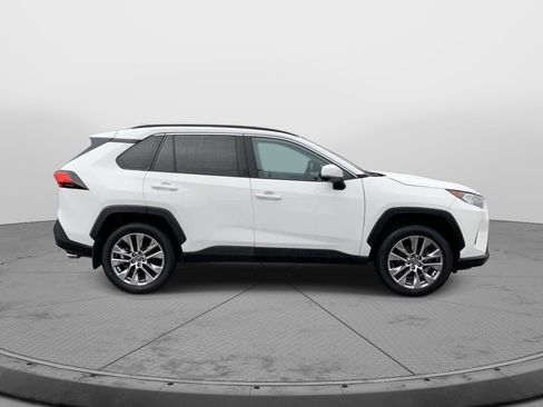 Used 2019 Toyota RAV4 XLE Premium w/ Cold Weather Package image 2