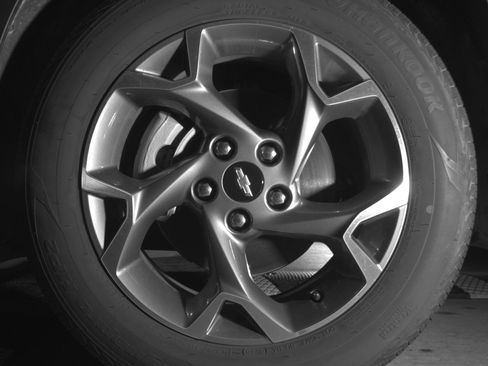 Used 2025 Chevrolet Trax LT FWD image 12