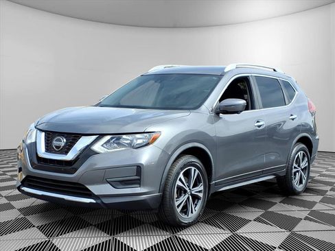 Used 2019 Nissan Rogue SV w/ Premium Package AWD/4WD image 1