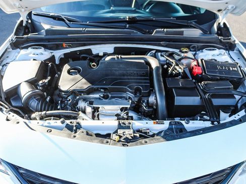 Used 2018 Chevrolet Malibu LT w/ Leather Package image 28