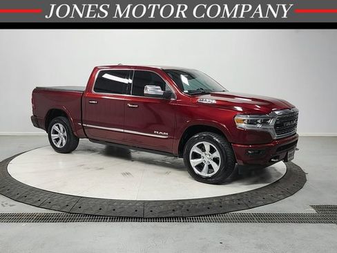 Used 2022 RAM 1500 Limited w/ Body-Colour Bumper Group AWD/4WD image 1