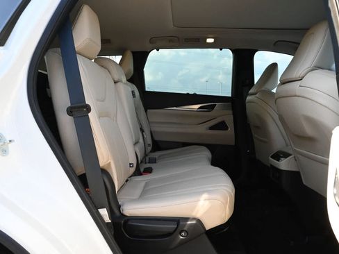 Used 2024 INFINITI QX60 Luxe w/ Vision Package FWD image 21