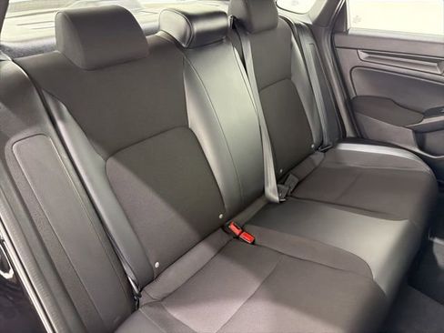 Used 2022 Honda Civic Sport image 22