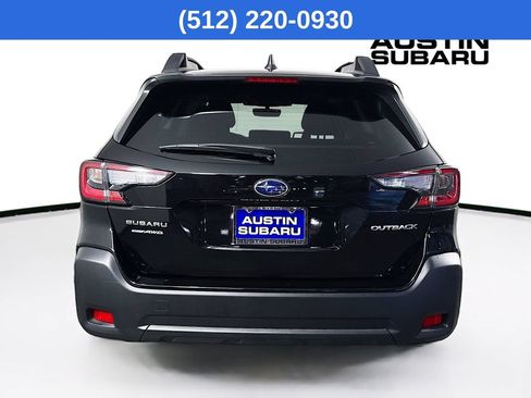 Used 2025 Subaru Outback Premium AWD/4WD image 7